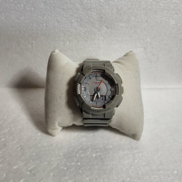 Casio G Shock Step Tracker Gray digital - analog - Picture 1 of 12